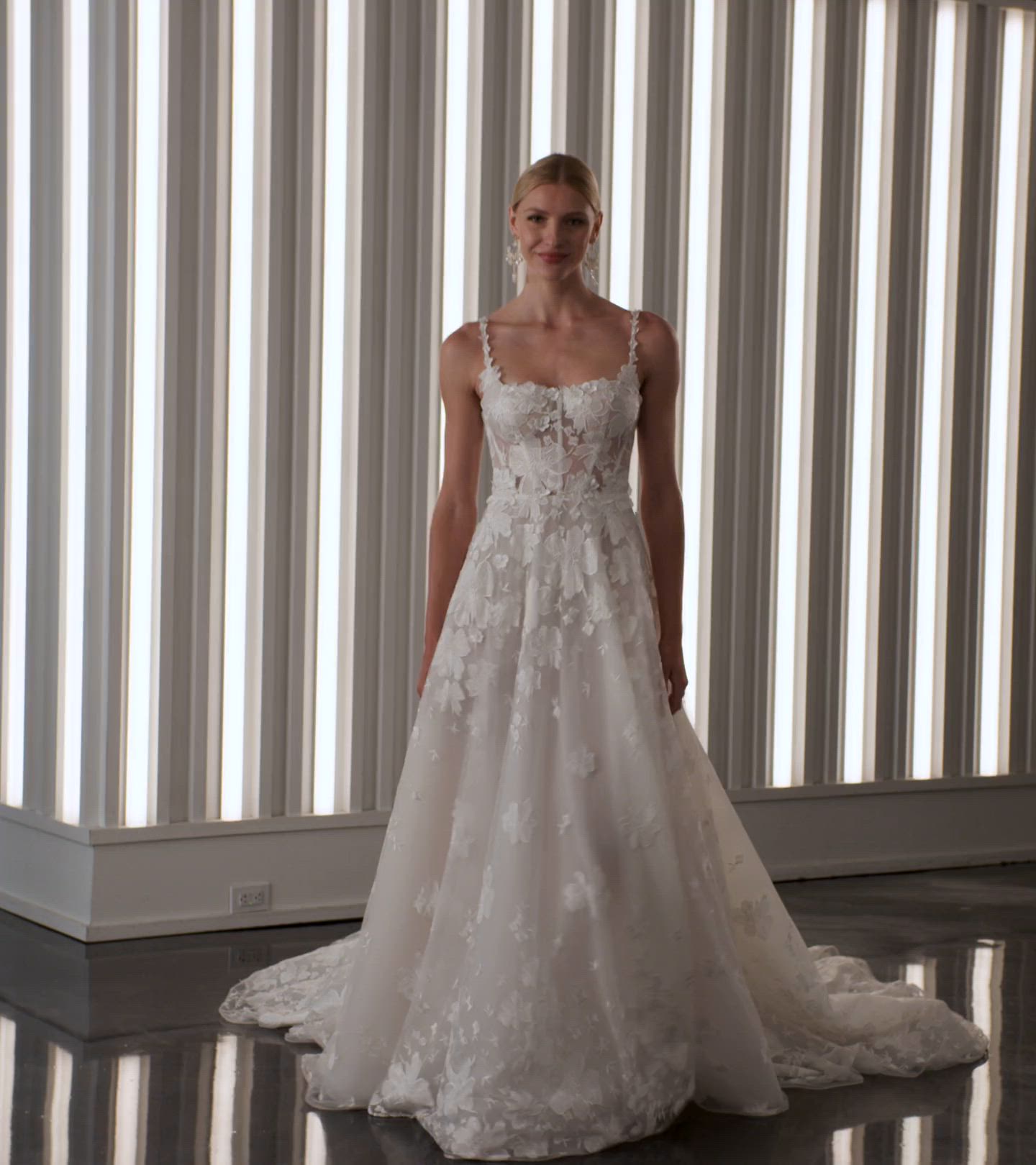 Romantic Floral Lace Ballgown Wedding Dress with Bustier Bodice